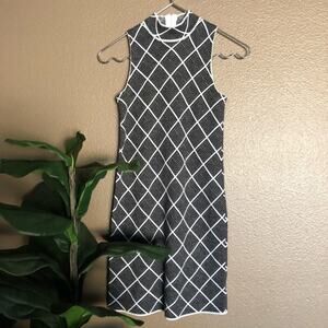 Romeo + Juliet Couture Geometric Knit Dress